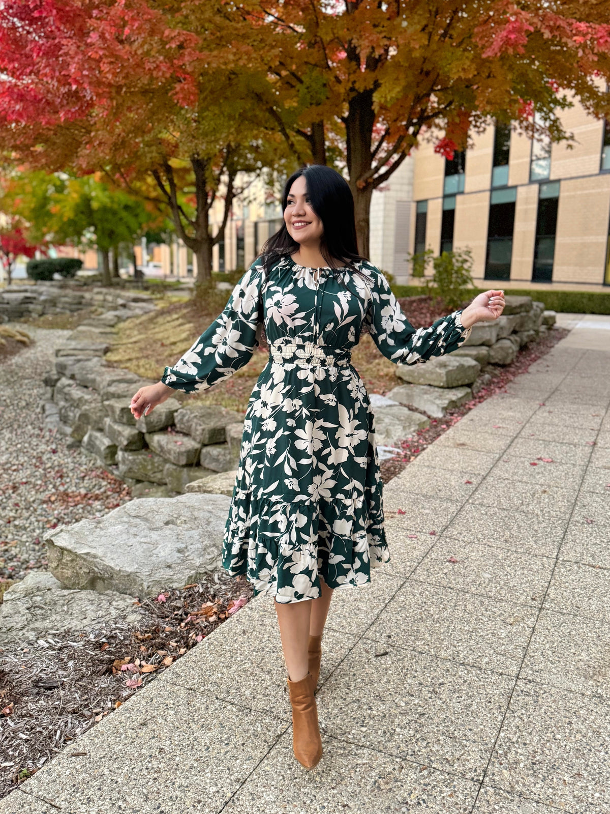 The Falling Leaves Dress - Hunter Green