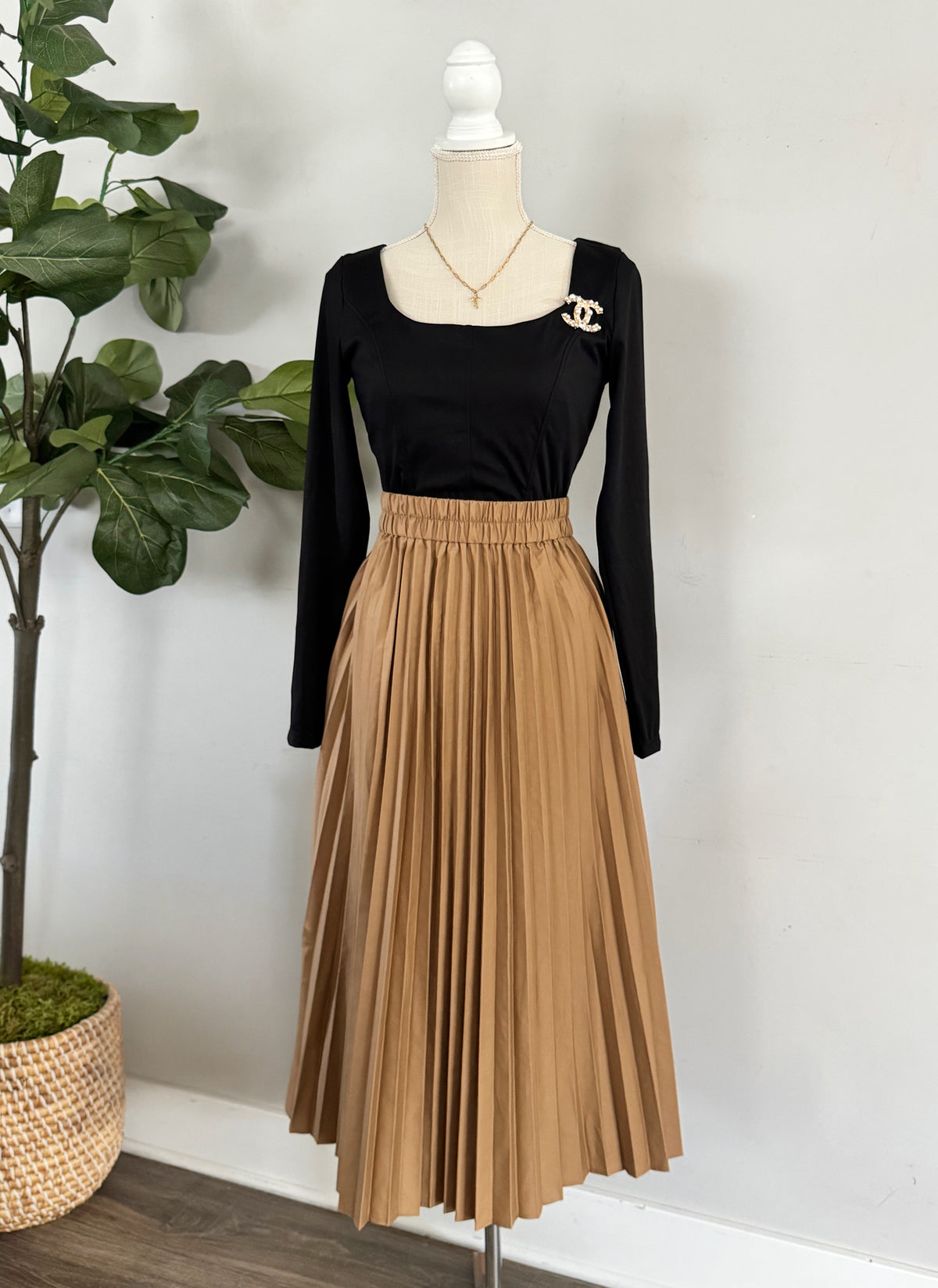 Melanie Pleated Skirt - 2 Color Options